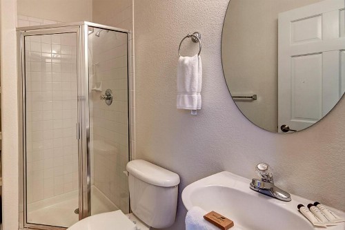 Crossroads Townhome 681B - image 11