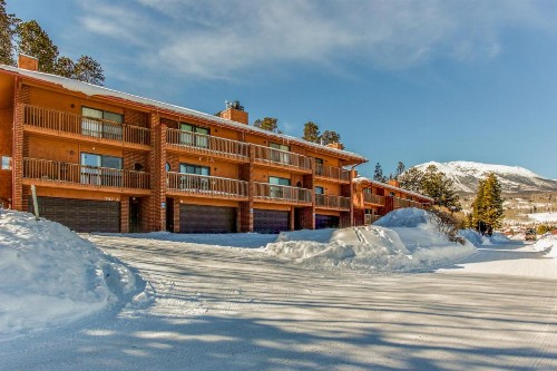 Lagoon Townhome - image 8