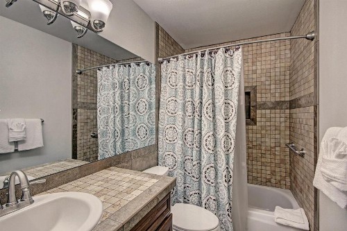 732B Meadow Creek Townhouse - image 7