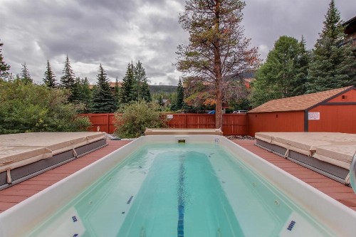 Mountainside Manor - image 3