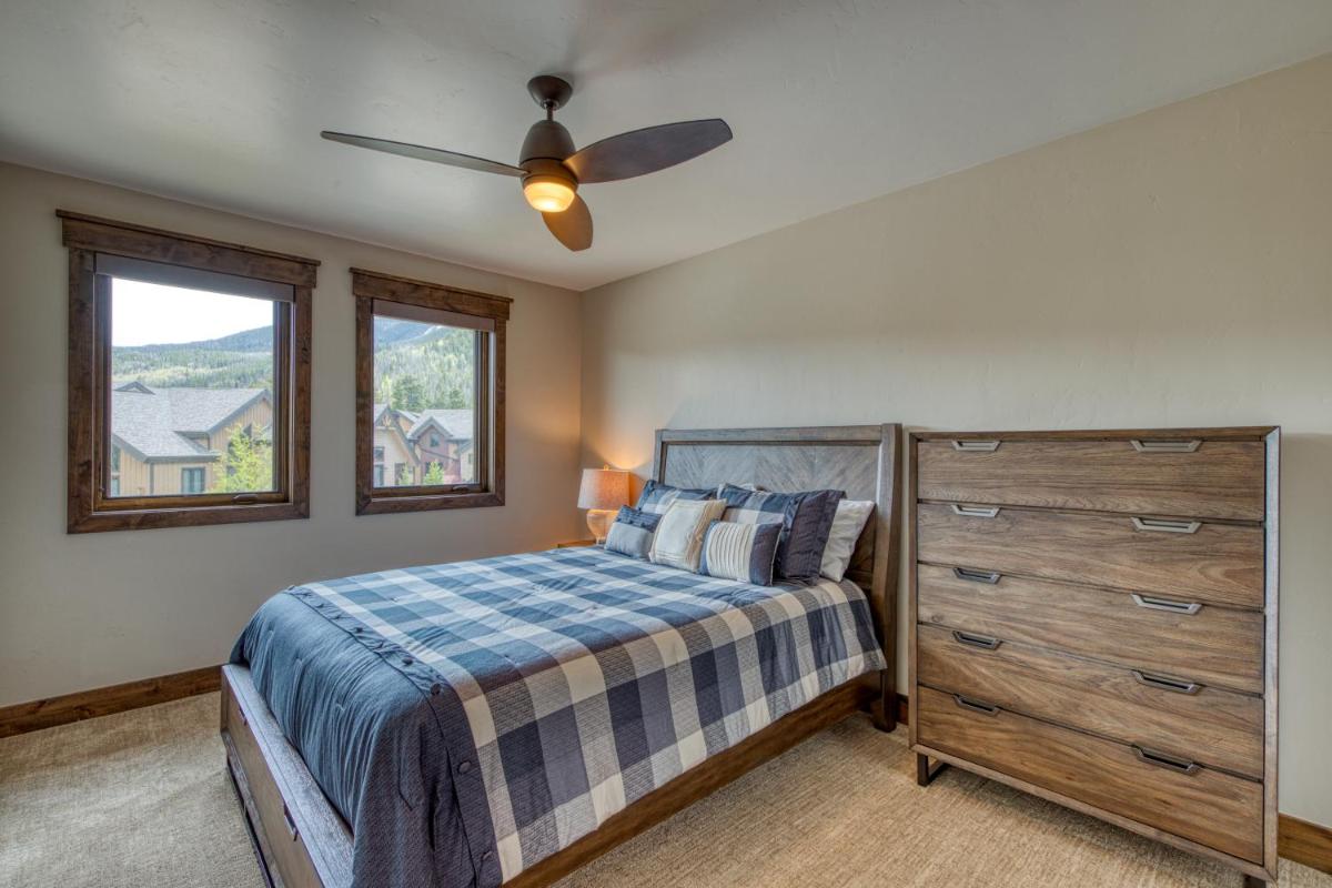 2nd Ave Luxury - image 7