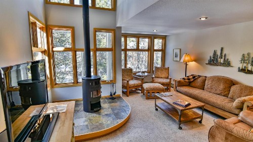 River Glen 203B - image 1