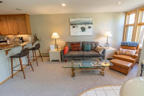 River Glen 205B - image 22