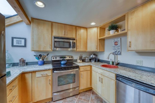 Pitkin Outpost - image 9
