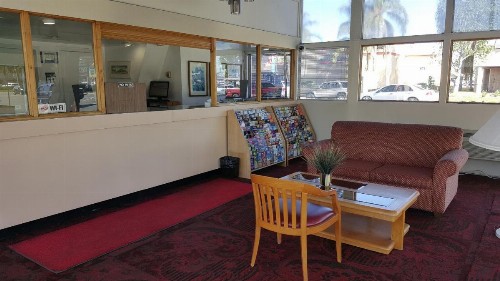 Willow Tree Lodge - image 3