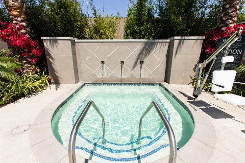 South Harbor Executive Suite Apartments - image 10