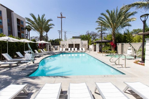 South Harbor Executive Suite Apartments - image 11