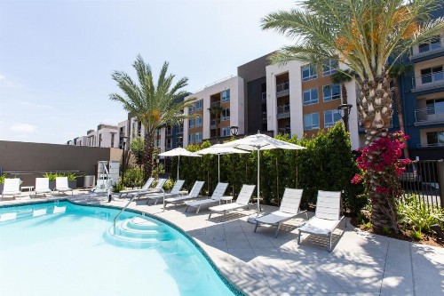 South Harbor Executive Suite Apartments - image 7