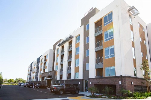 South Harbor Executive Suite Apartments - image 8