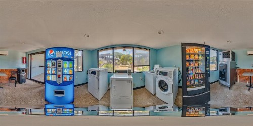 Econo Lodge Inn & Suites Fulton Rockport - image 13