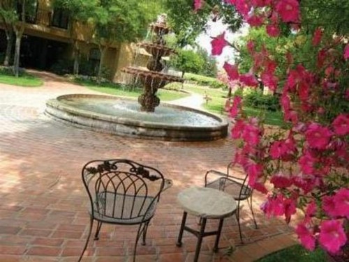 Vintners Resort - image 2