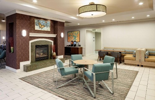Homewood Suites by Hilton Gainesville - image 5