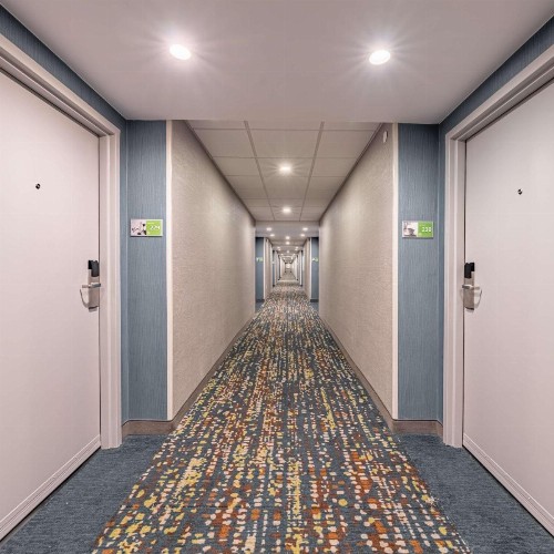 Hampton Inn Gainesville - image 11
