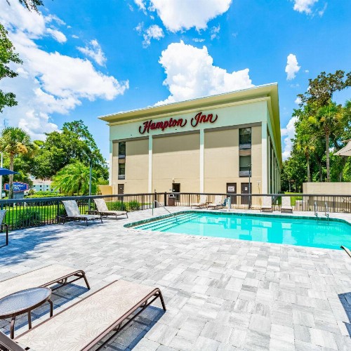 Hampton Inn Gainesville - image 14