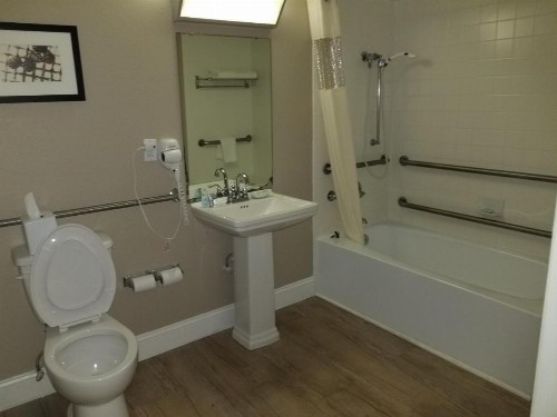 Stayable Select Gainesville - image 10