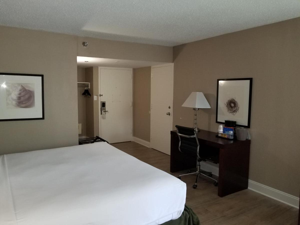 Stayable Select Gainesville - image 6