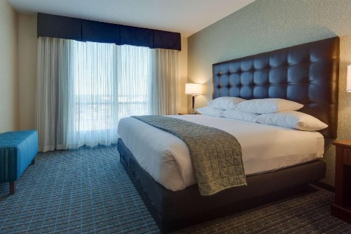 Drury Inn & Suites Gainesville - image 13