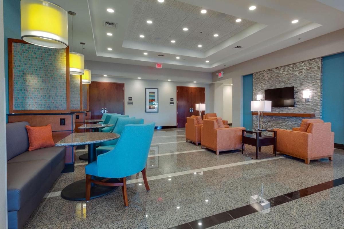 Drury Inn & Suites Gainesville - image 4