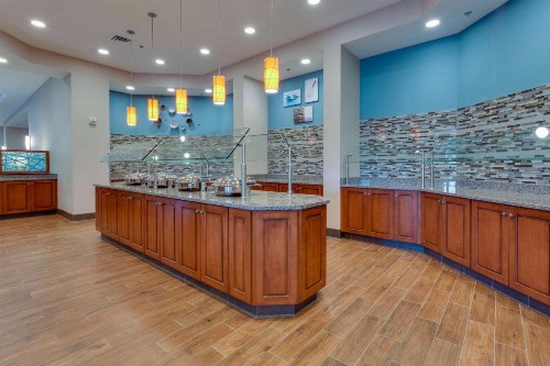 Drury Inn & Suites Gainesville - image 8