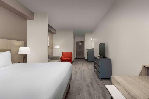 Country Inn & Suites by Radisson Gainesville FL - image 11