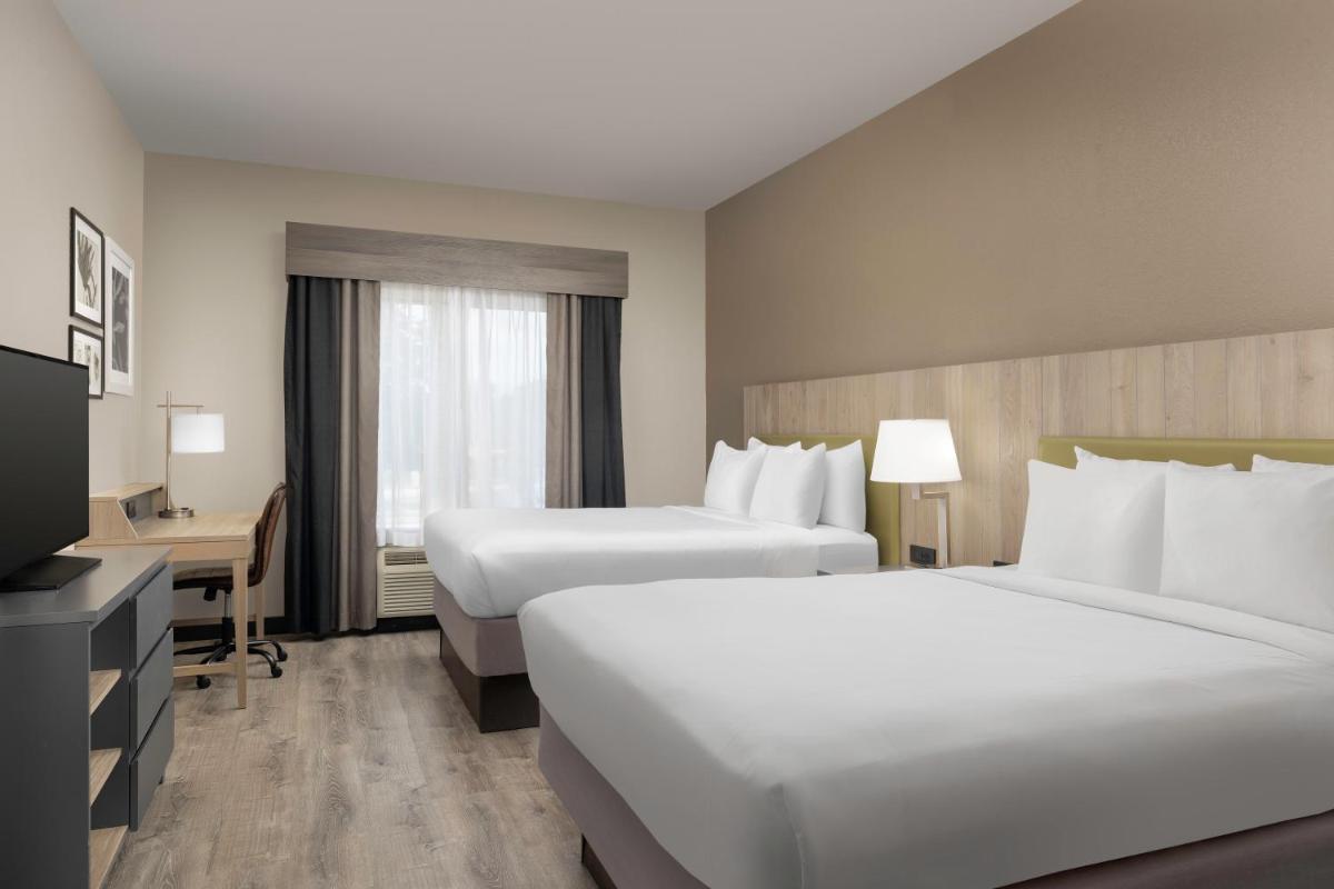 Country Inn & Suites by Radisson Gainesville FL - image 4