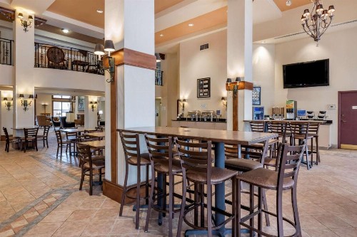 Best Western Gateway Grand - image 10