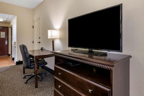 Best Western Gateway Grand - image 18