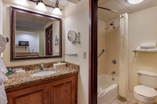 Best Western Gateway Grand - image 26