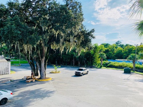 Value Lodge - Gainesville - image 6