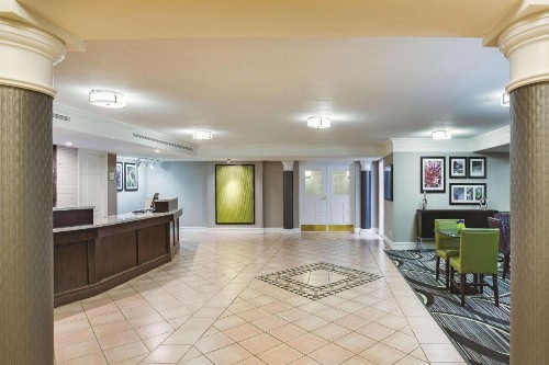 Days Inn by Wyndham Gainesville Florida - image 3