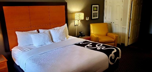 Days Inn by Wyndham Gainesville Florida - image 31