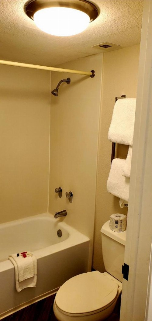Days Inn by Wyndham Gainesville Florida - image 32