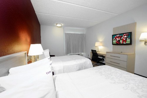 Red Roof Inn PLUS + Gainesville - image 17