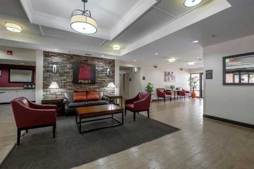 Red Roof Inn PLUS + Gainesville - image 3