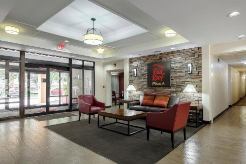 Red Roof Inn PLUS + Gainesville - image 37