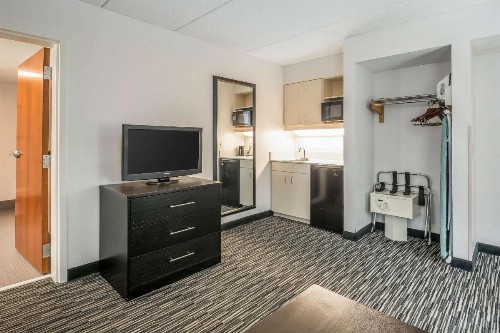 Comfort Inn University Gainesville - image 5