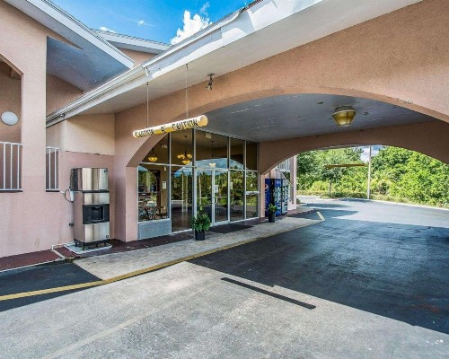 Rodeway Inn Gainesville - University Area - image 20