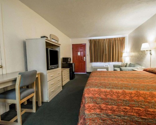 Rodeway Inn Gainesville - University Area - image 28
