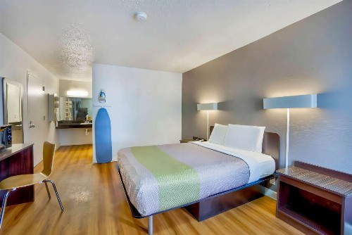 Motel 6-Gainesville FL - image 17