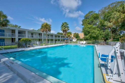 Motel 6-Gainesville FL - image 18