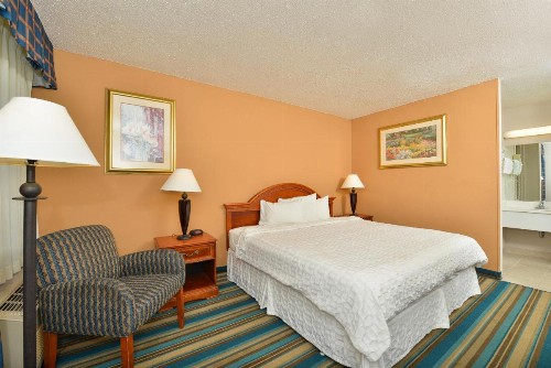 Motel 6-Gainesville FL - image 33