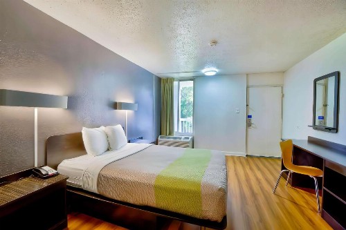 Motel 6-Gainesville FL - image 48