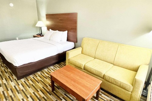 Quality Inn Gainesville I-75 - image 19