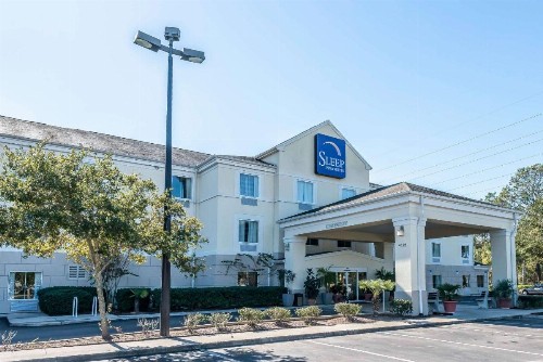 Sleep Inn & Suites University/Shands - image 4