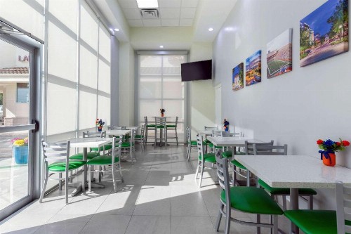 Quality Inn University North I-75 - image 12