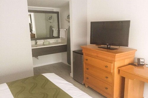 Quality Inn University North I-75 - image 28