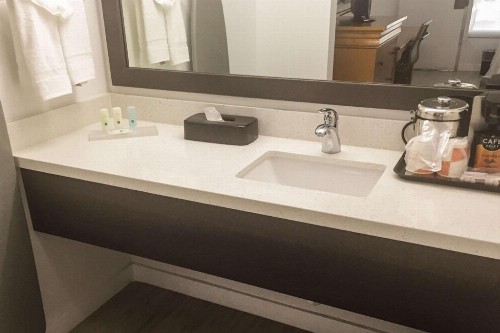 Quality Inn University North I-75 - image 30