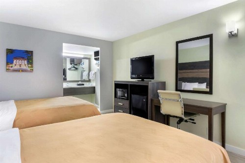 Quality Inn University North I-75 - image 37