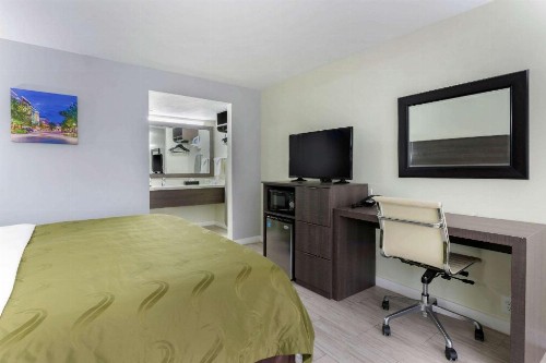 Quality Inn University North I-75 - image 46