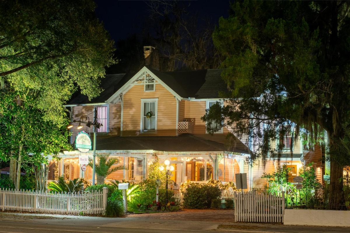Sweetwater Branch Inn - image 3